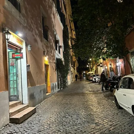 San Calisto Trastevere - By Romanhouseit