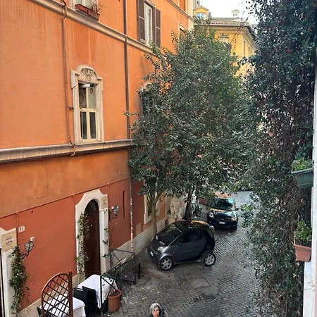Apartment San Calisto Trastevere - Historical Center Cir 25486 Rom